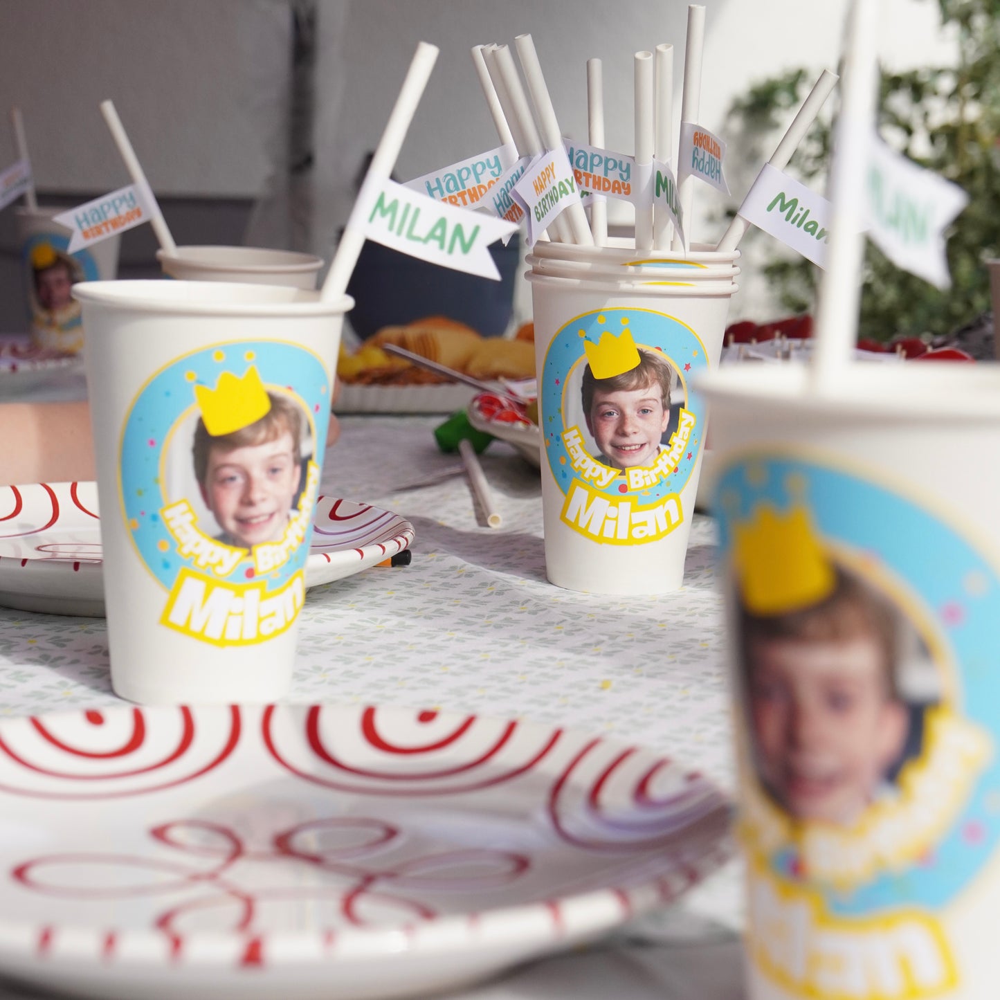 Personalisierte Papierstrohhalme "Happy Birthday"