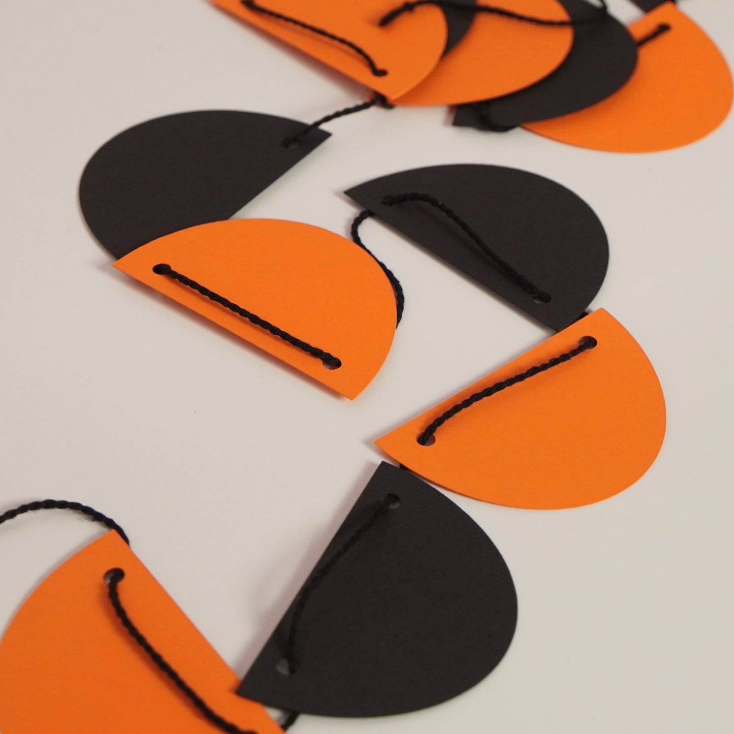 Papiergirlande "Halbkreise"