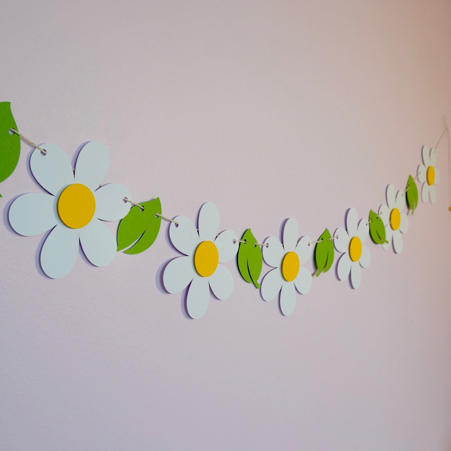 Girlande "Blumen" weiß