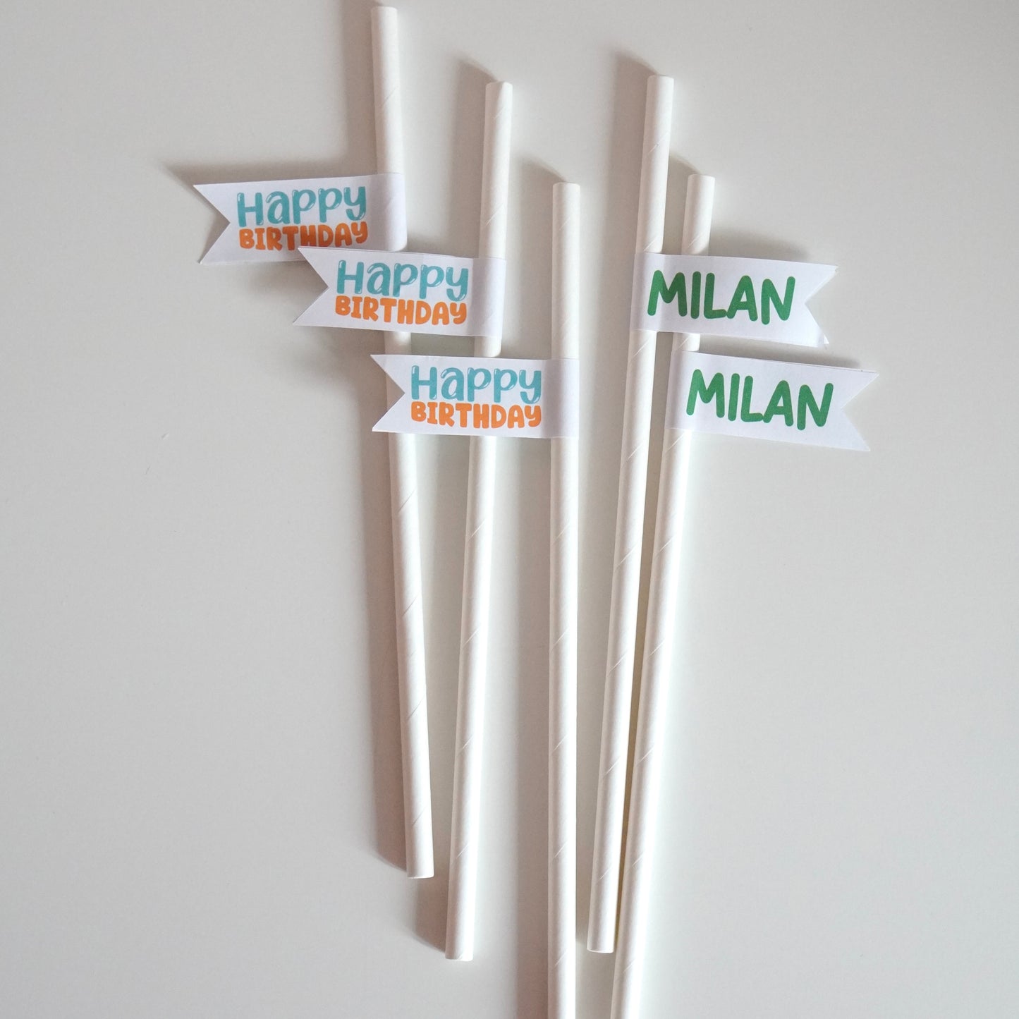 Personalisierte Papierstrohhalme "Happy Birthday"