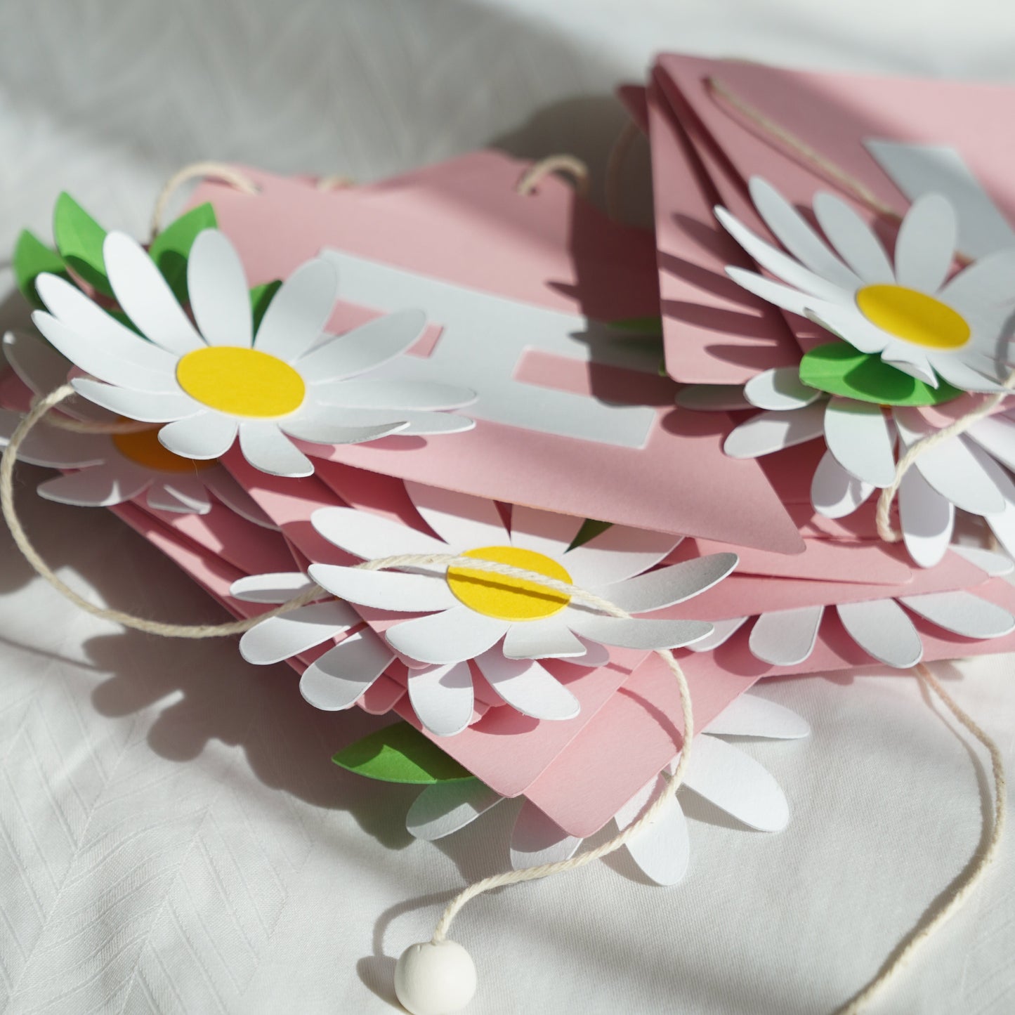 Girlande "Happy Birthday" Rosa – personalisierbar mit Namen